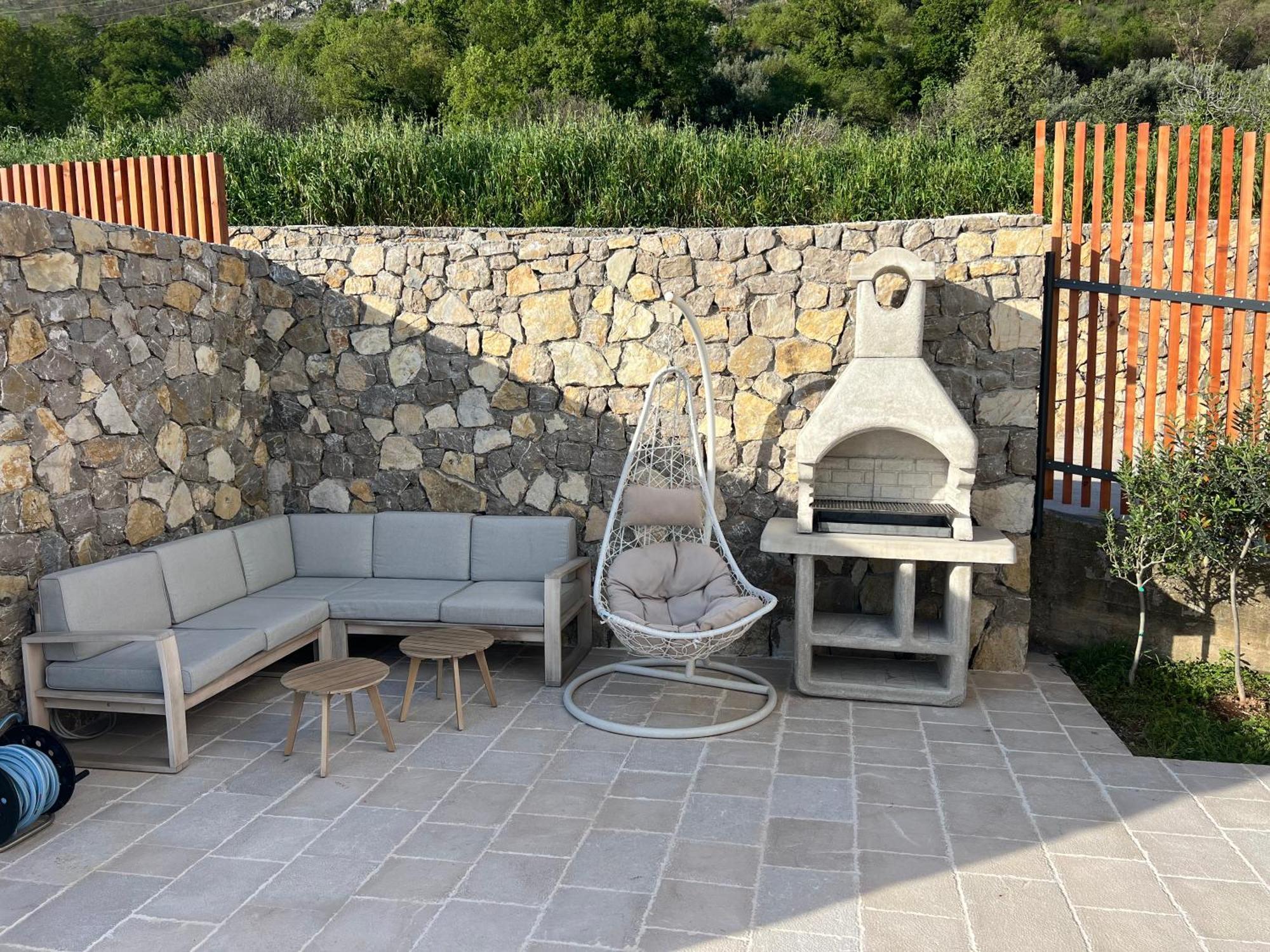 Mare Villa *